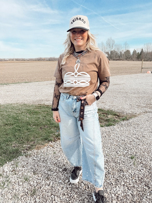 WHITE BOOT STITCH: BROWN TEE