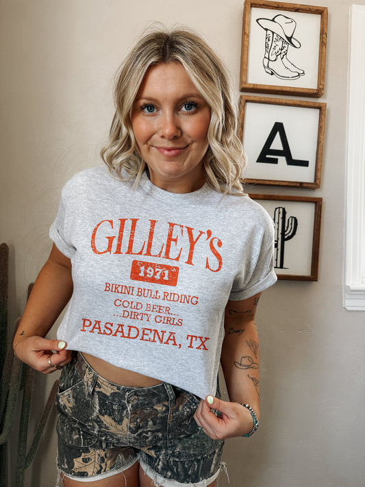 GILLEY’S TEE/CREW
